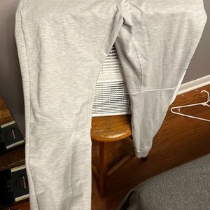 MENS LULULEMON JOGGERS (worn 2-3 times)